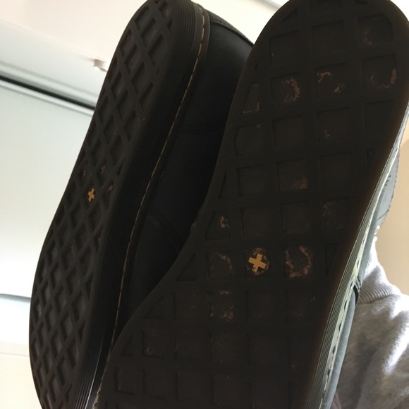 ❌Rough black dr. Martens boots - Picture 4 of 6